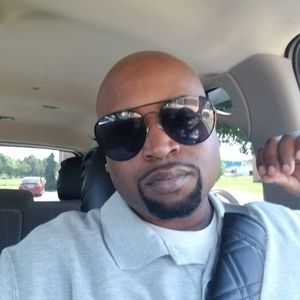 Meet your Posher, Dwayne